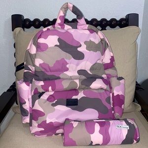 7 AM Voyage pink Cameo backpack